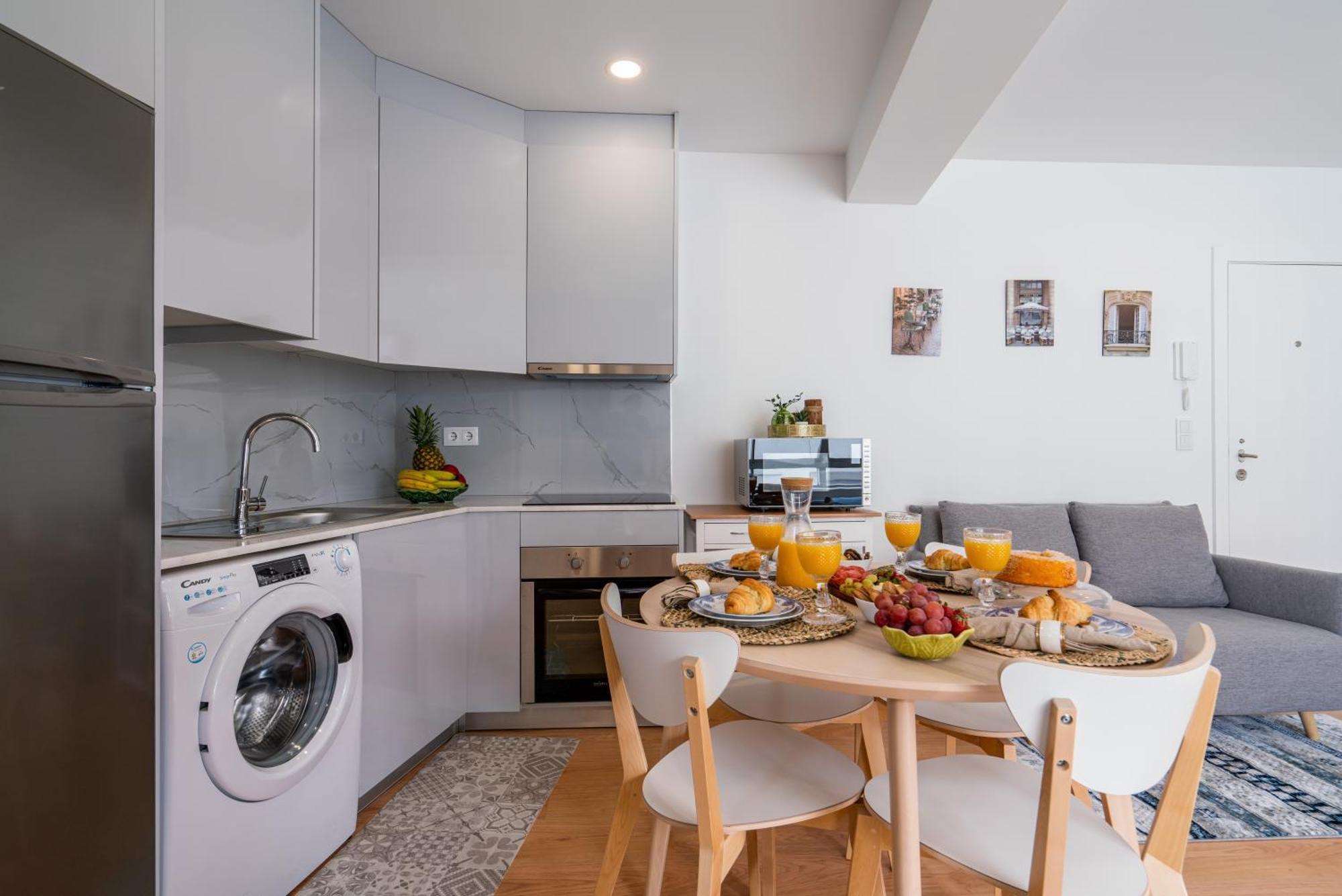 Appartement Host Wise - Comfy Sunny Flat - Prime Location à OOporto Chambre photo